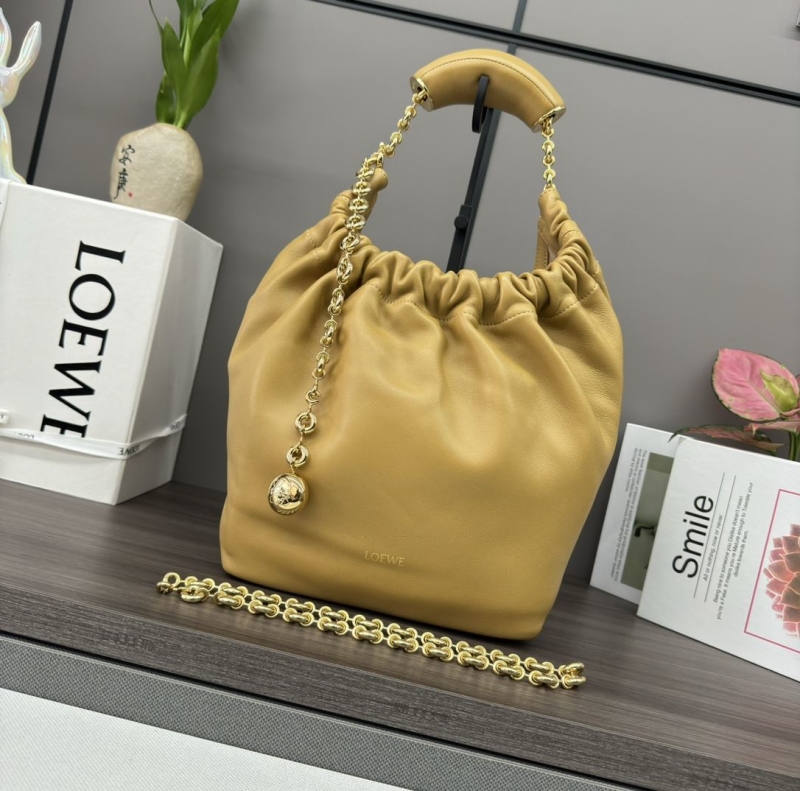 l*ew* handle bags
